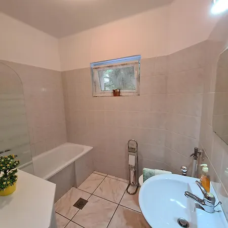 Ferienhaus Vizparti Nyaralo