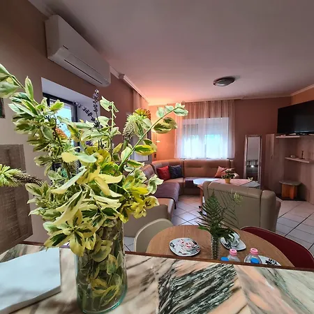 Holiday home Vizparti Nyaralo Fonyod